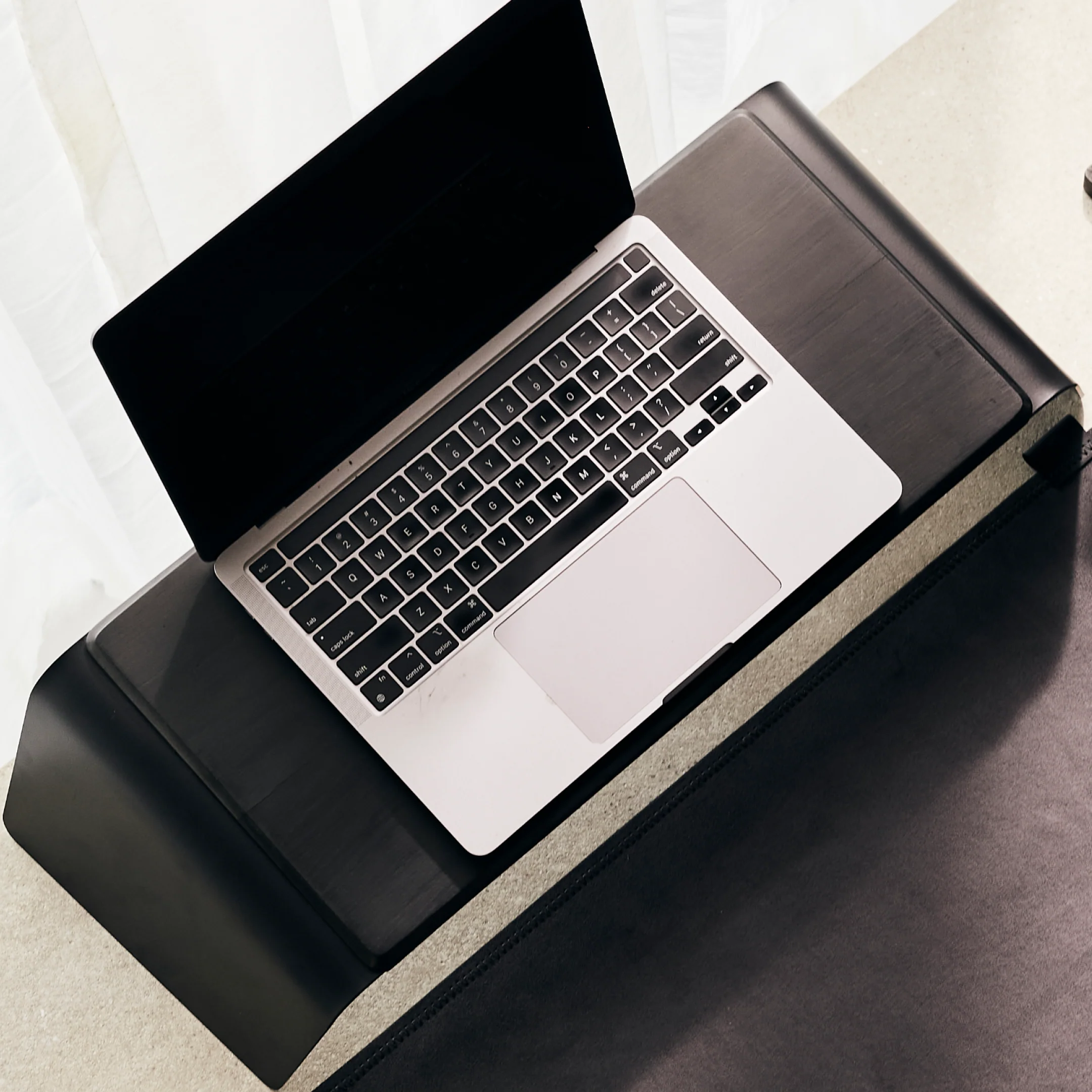 ANYWHERE LAPTOP STAND - Image 30