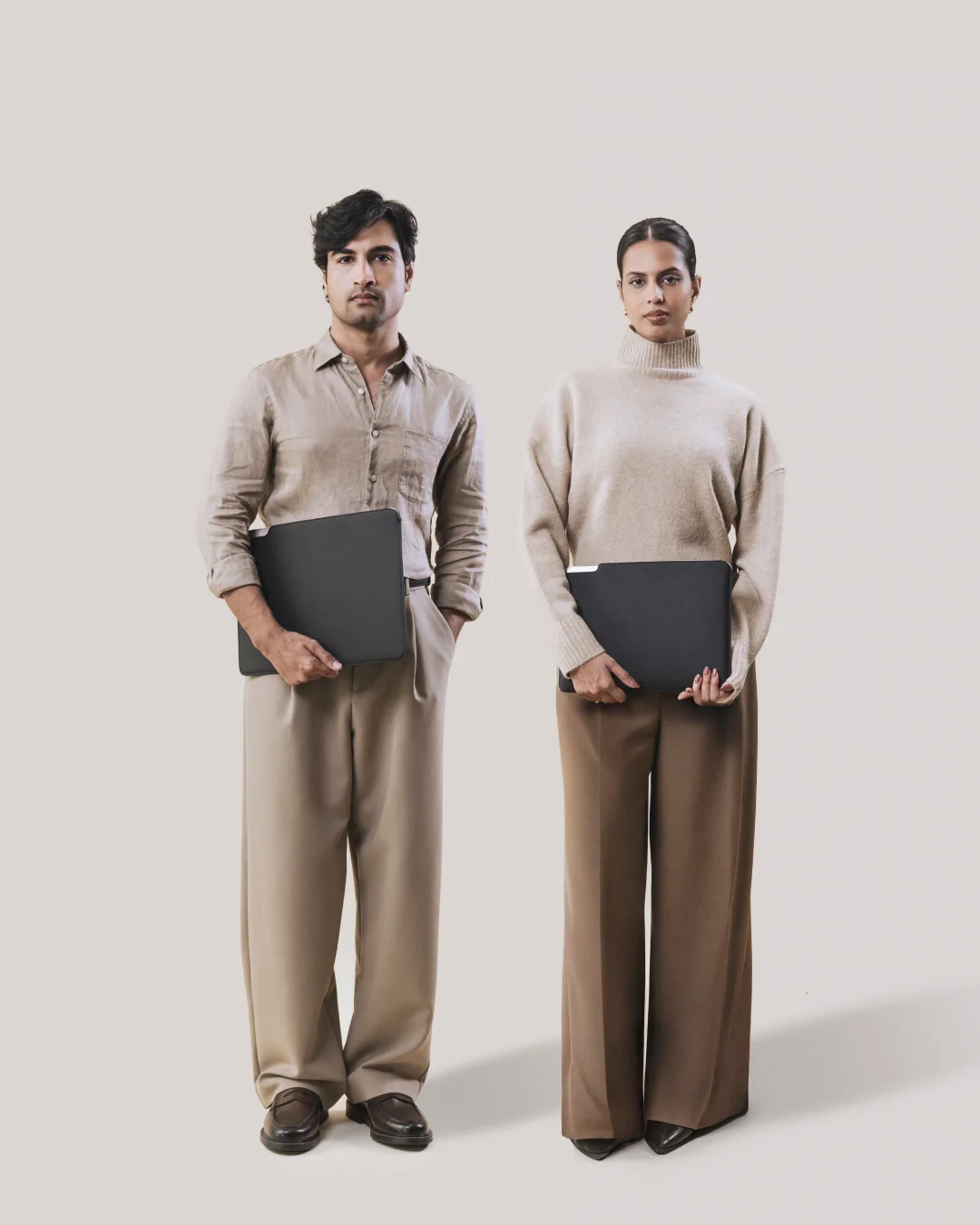 ARCHIVE LAPTOP SLEEVE - Image 6