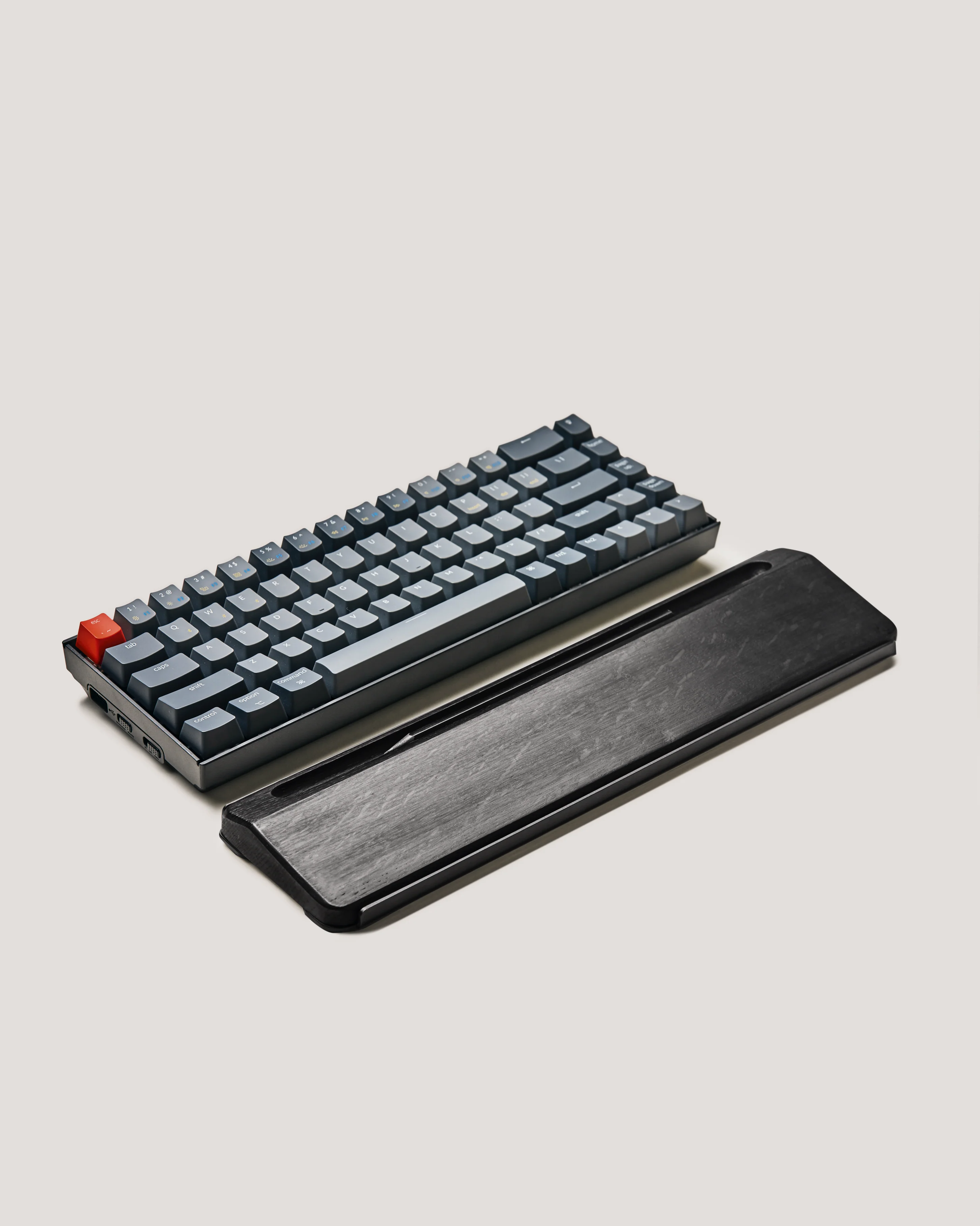 EASE KEYBOARD PALM REST - Image 27