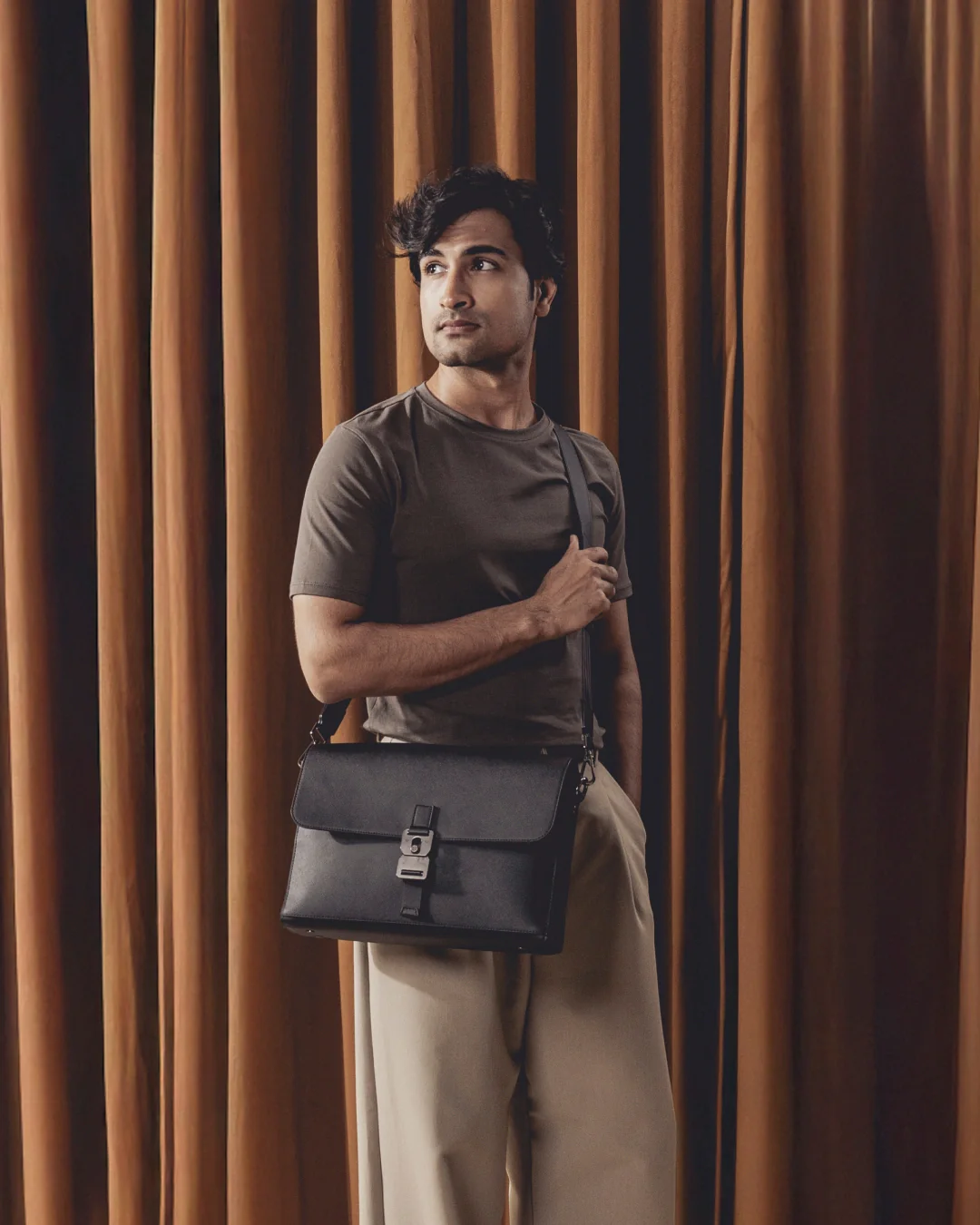 FRAME MESSENGER - Image 42