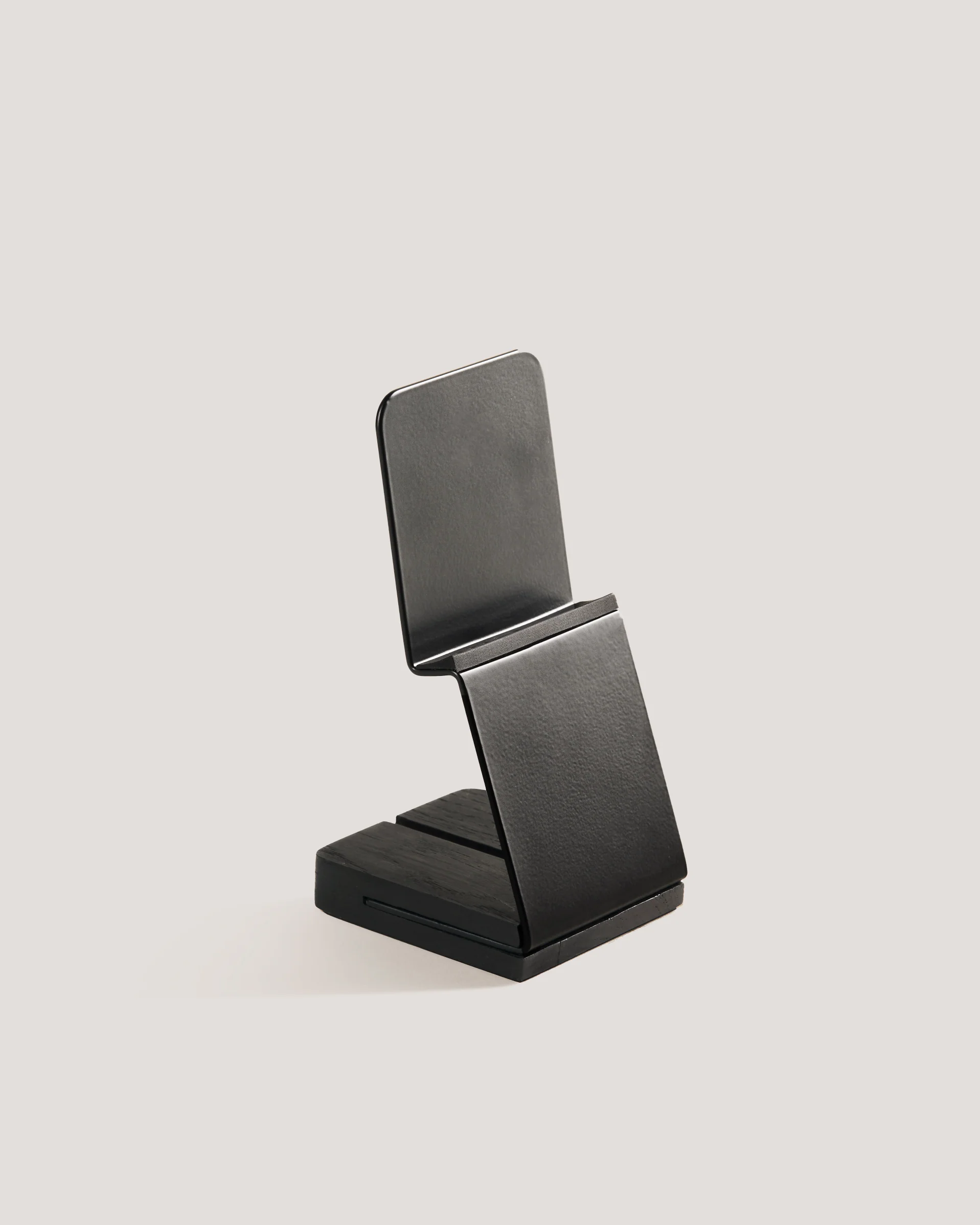 HANDS-ON MOBILE STAND - Image 10