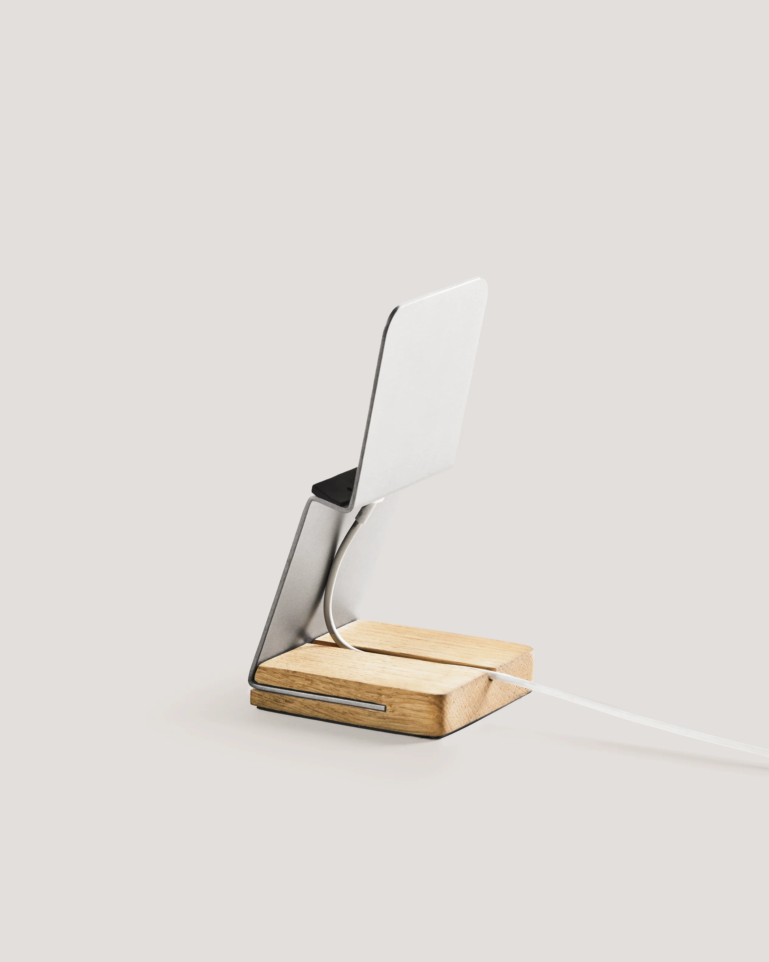 HANDS-ON MOBILE STAND - Image 16