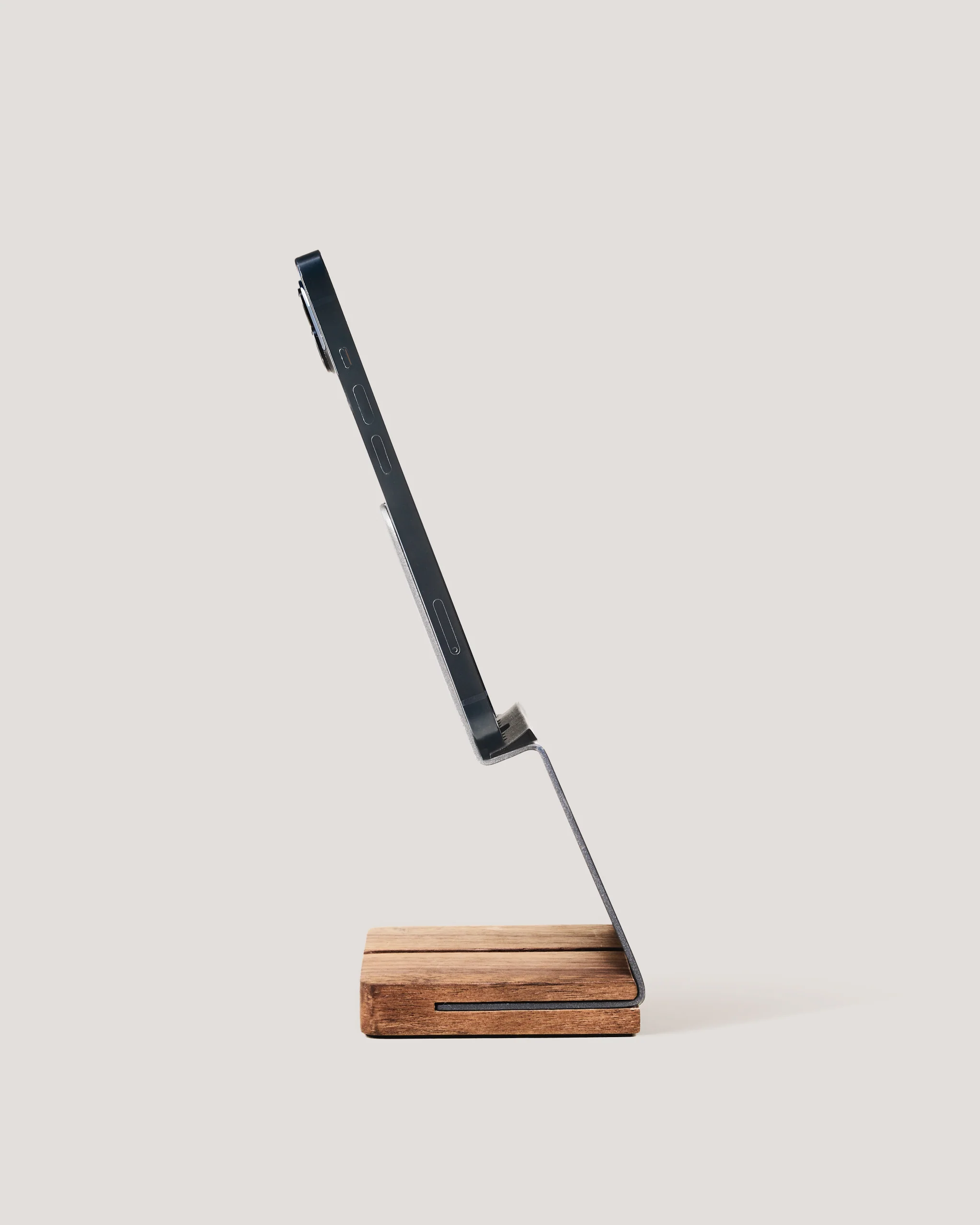 HANDS-ON MOBILE STAND - Image 3