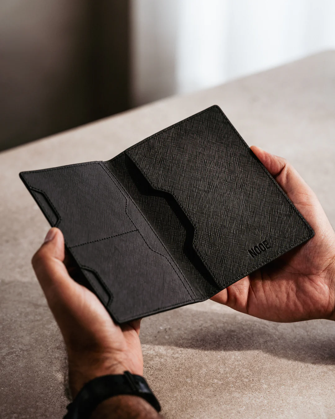 SEEK PASSPORT WALLET - Image 25