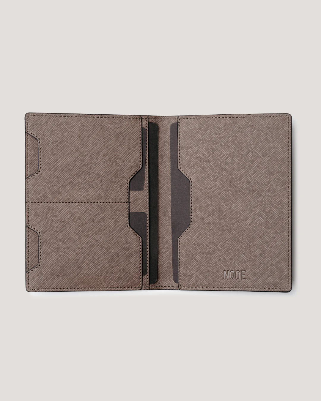 SEEK PASSPORT WALLET - Image 28