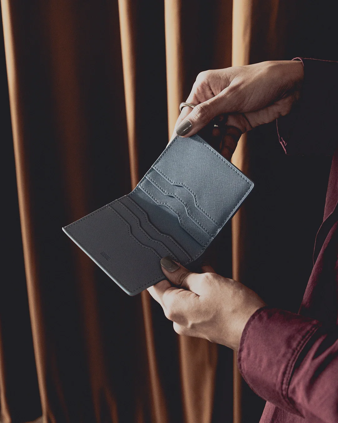 SLEIGHT RFID BI-FOLD WALLET - Image 47