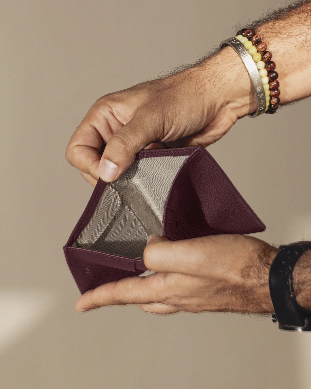 SLEIGHT RFID BI-FOLD WALLET - Image 48