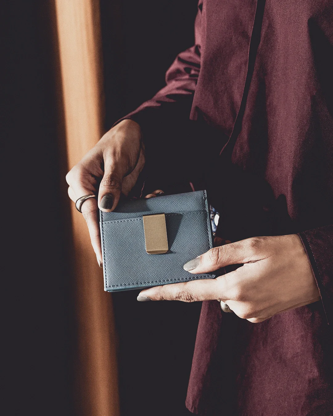 SLEIGHT RFID BI-FOLD WALLET - Image 58