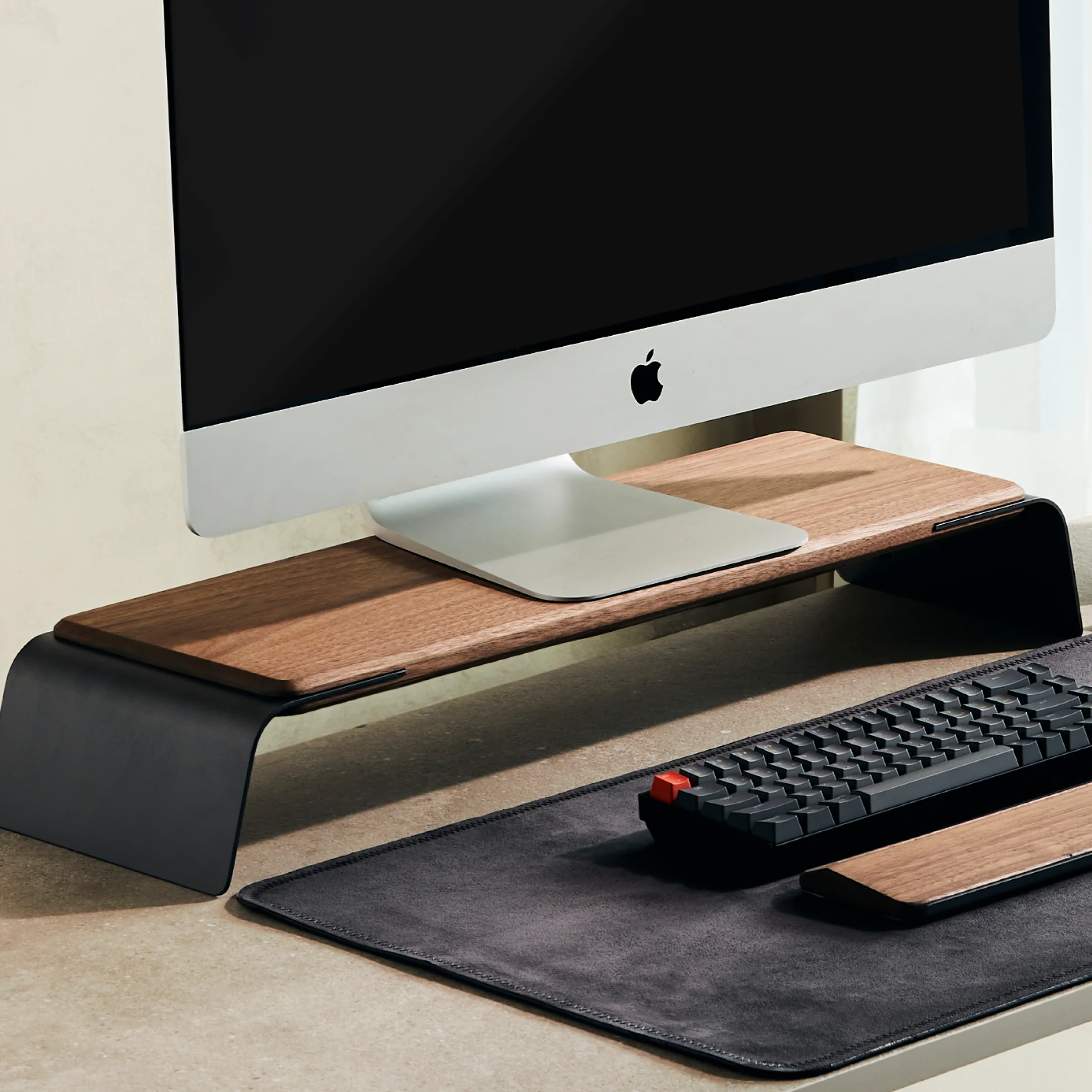 SOAR MONITOR STAND - Image 22
